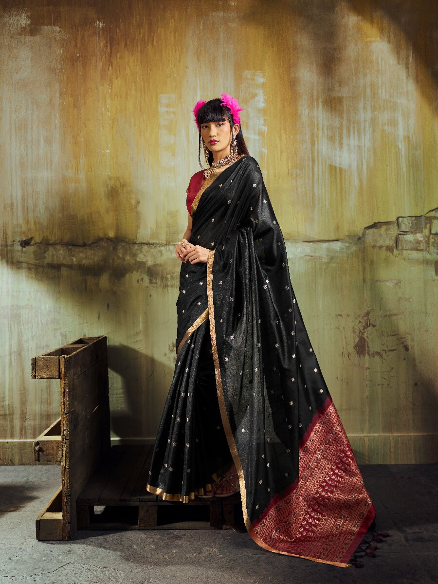 Black Tussar Silk Handwoven Weaving Wedding Reception Party Festival Heavy Border Sarees