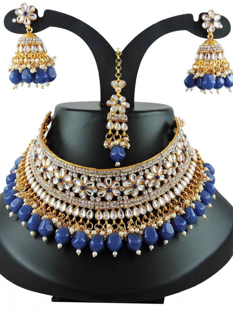 Blue Alloy Bridal Wear Diamonds Necklace