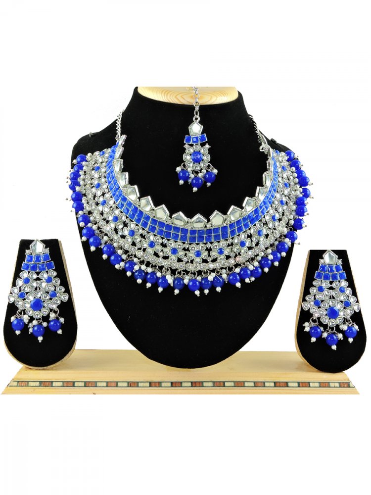 Blue Alloy Festival Wear Kundan Necklace