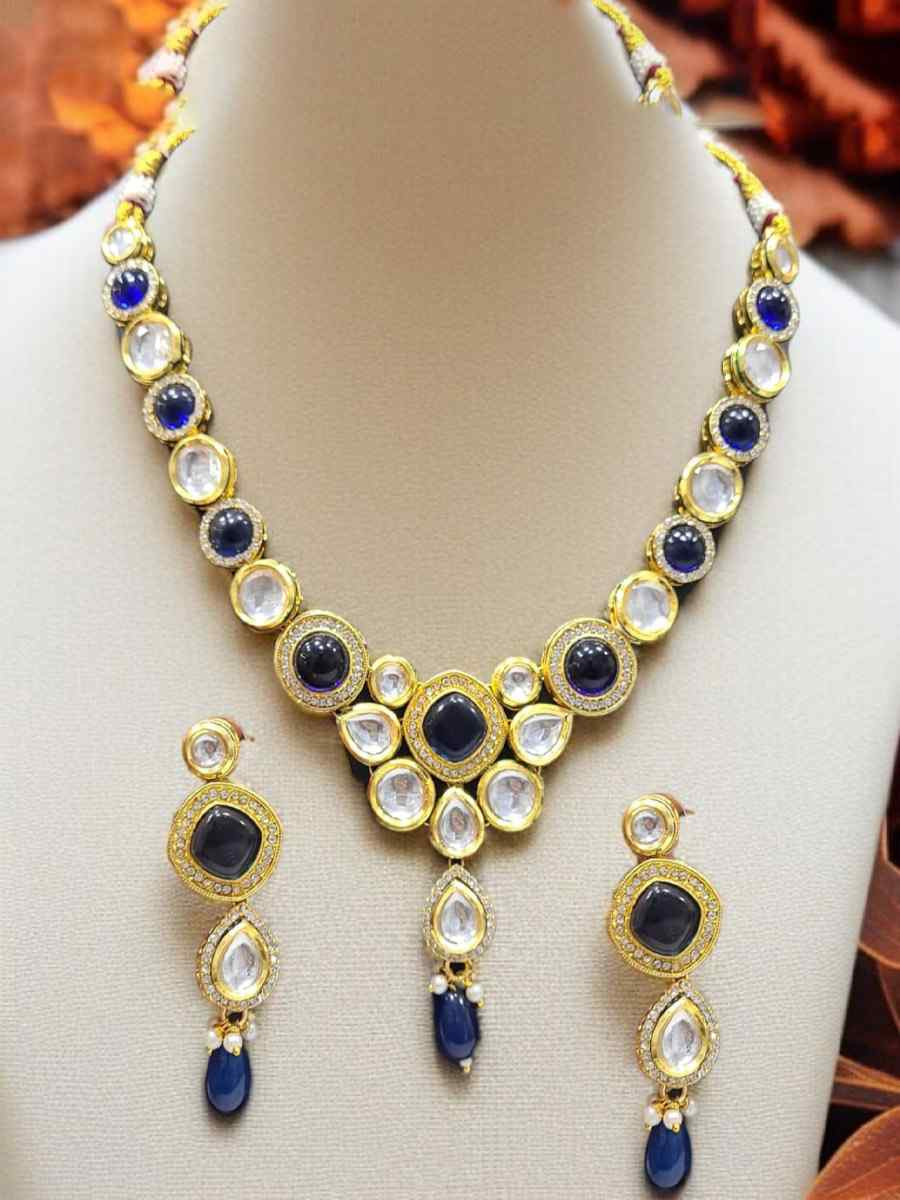Blue And Gold Alloy Wedding Party Festival Wear Kundan Necklace
