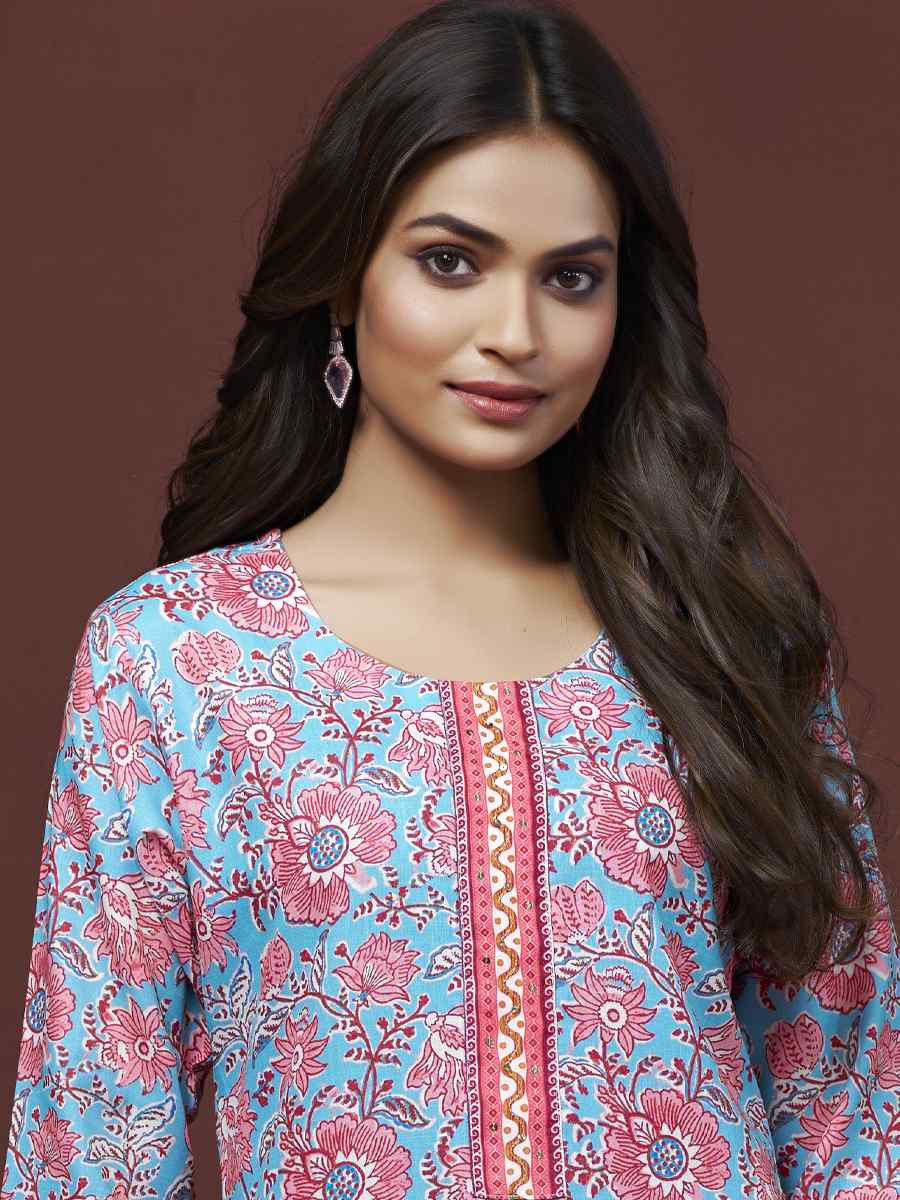 Blue Cotton Linen Embroidered Festival Casual Kurti