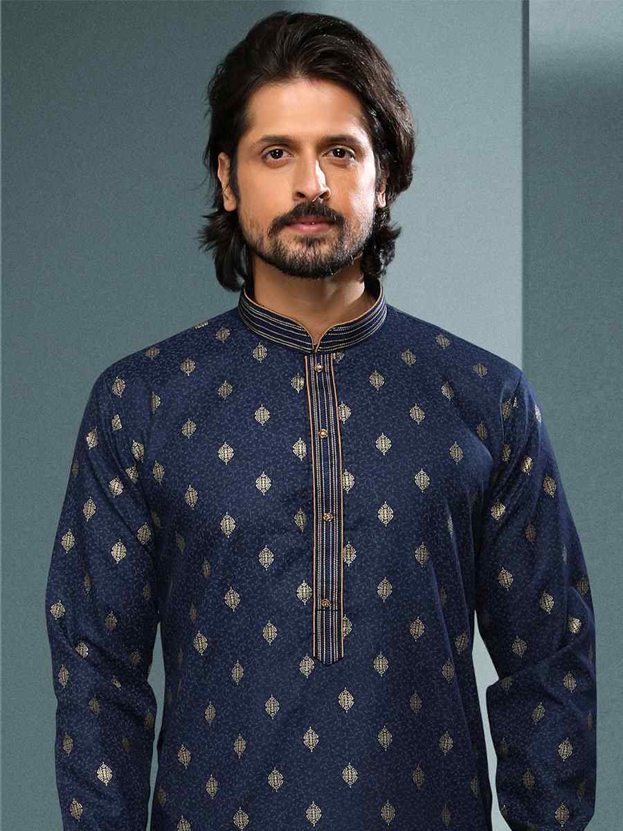 Blue Hand Loomed In Rich Yarns Of Cotton Printed Festival Kurta