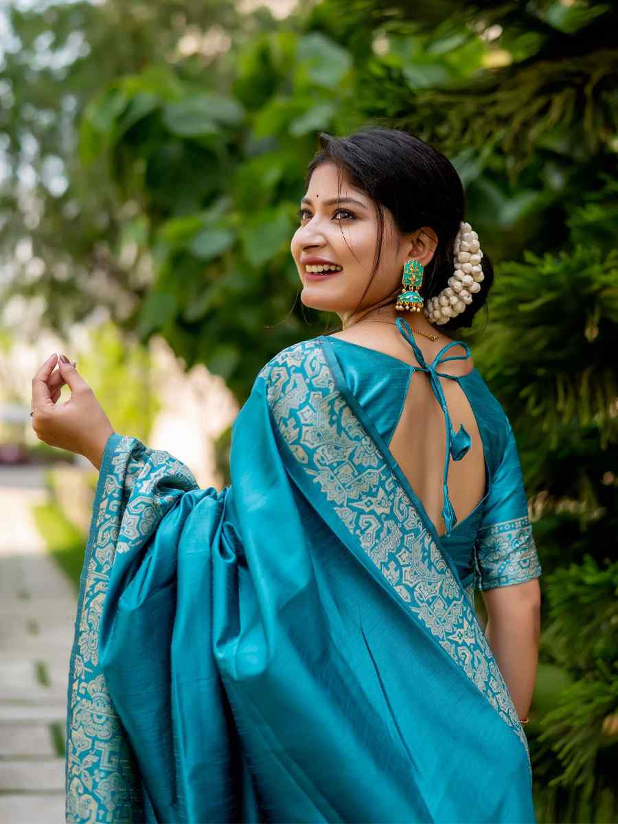 Blue Handloom Raw Silk Handwoven Casual Reception Festival Wedding Fancy Classic Style Sarees