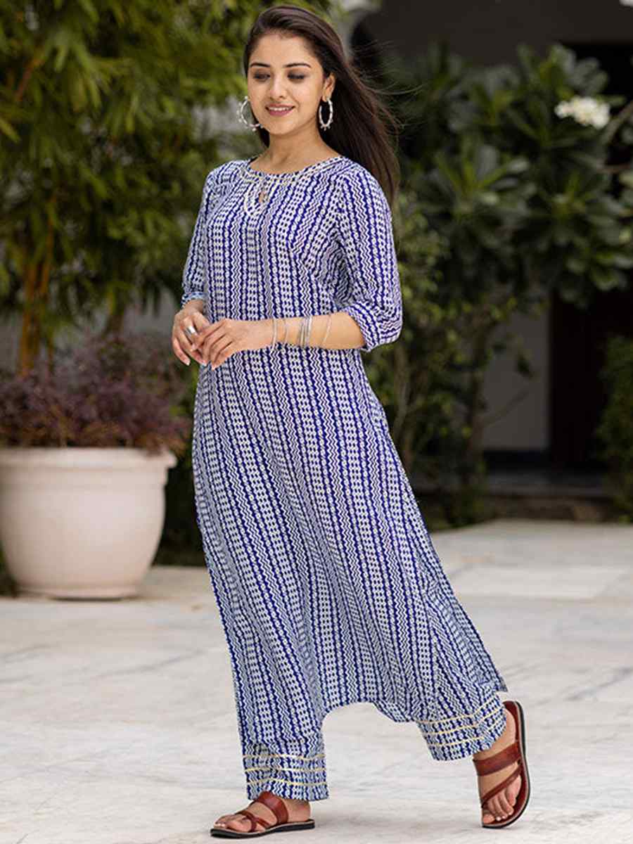Blue Pure Muslin Printed Festival Casual Kurti With Bottom