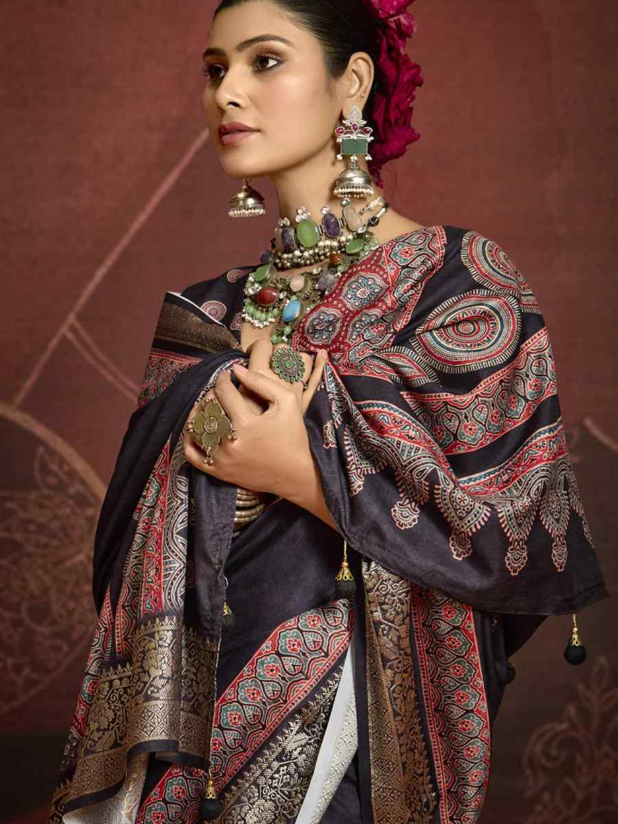 Blue Silk Handwoven Festival Wedding Fancy Heavy Border Saree