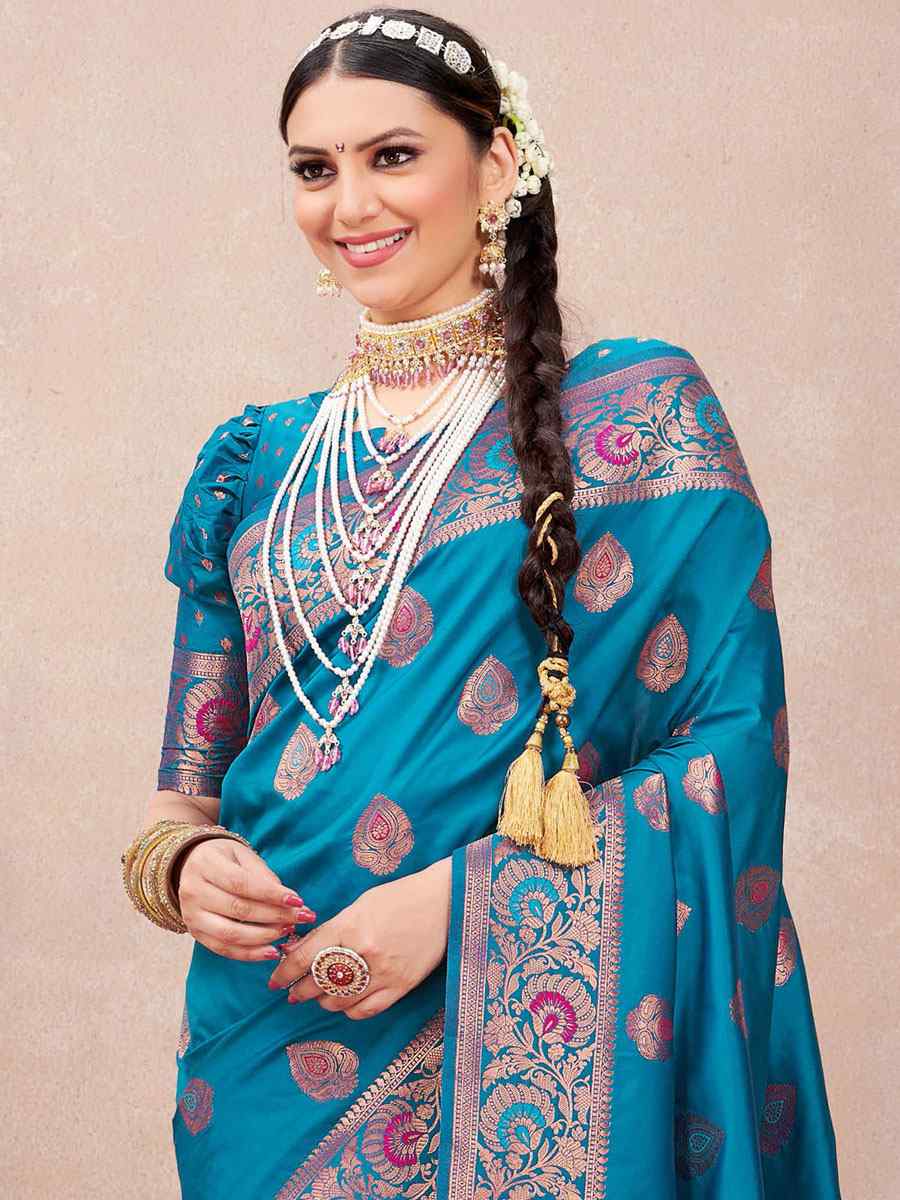 Blue Silk Handwoven Wedding Festival Heavy Border Saree