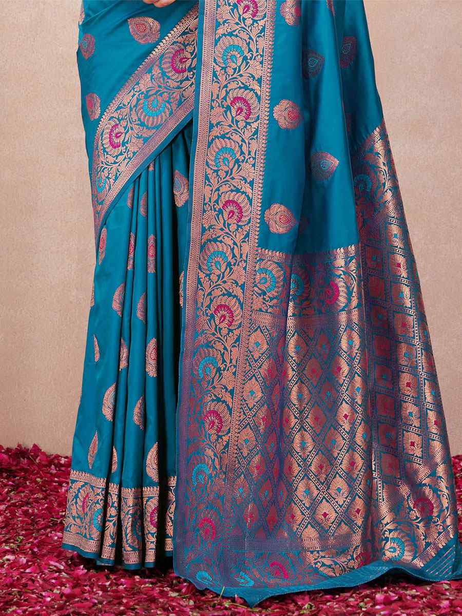 Blue Silk Handwoven Wedding Festival Heavy Border Saree