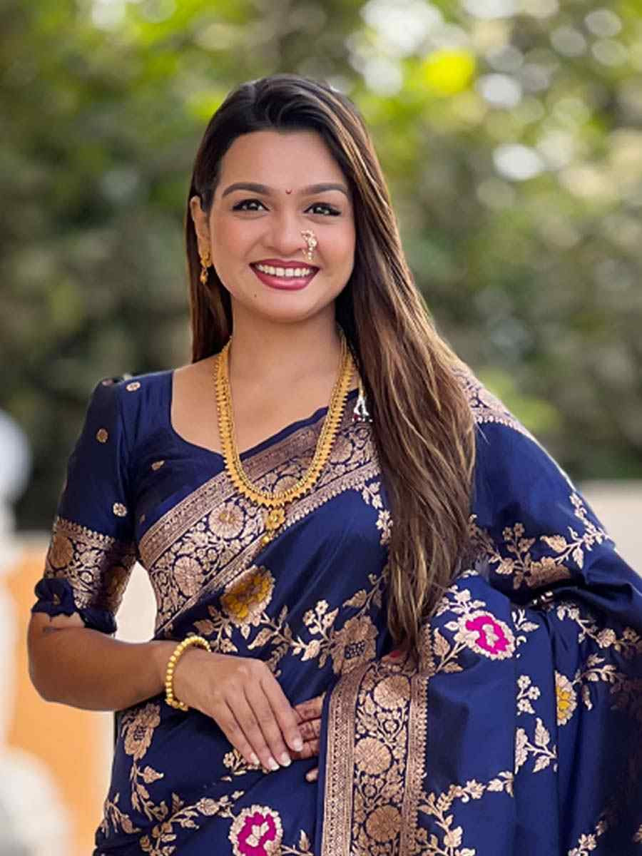 Blue Soft Banarashi Silk Handwoven Festival Wedding Fancy Heavy Border Saree