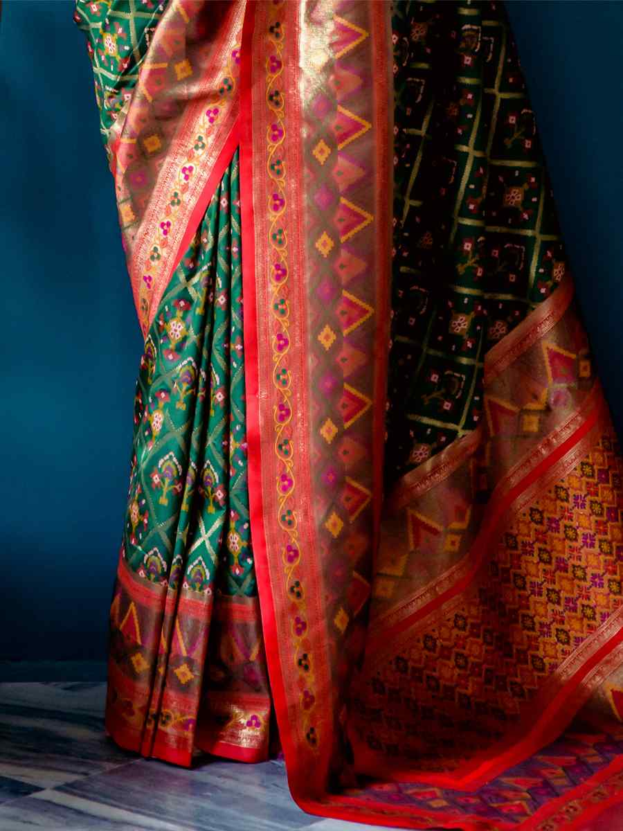 Bottle Green Banarasi Soft Silk Handwoven Wedding Festival Heavy Border Saree