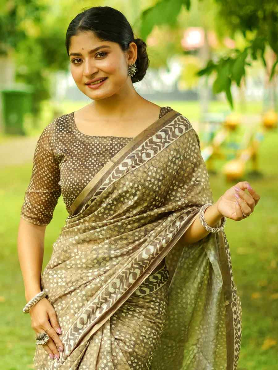 Brown Cotton Printed Casual Reception Festival Wedding Fancy Classic Style Sarees