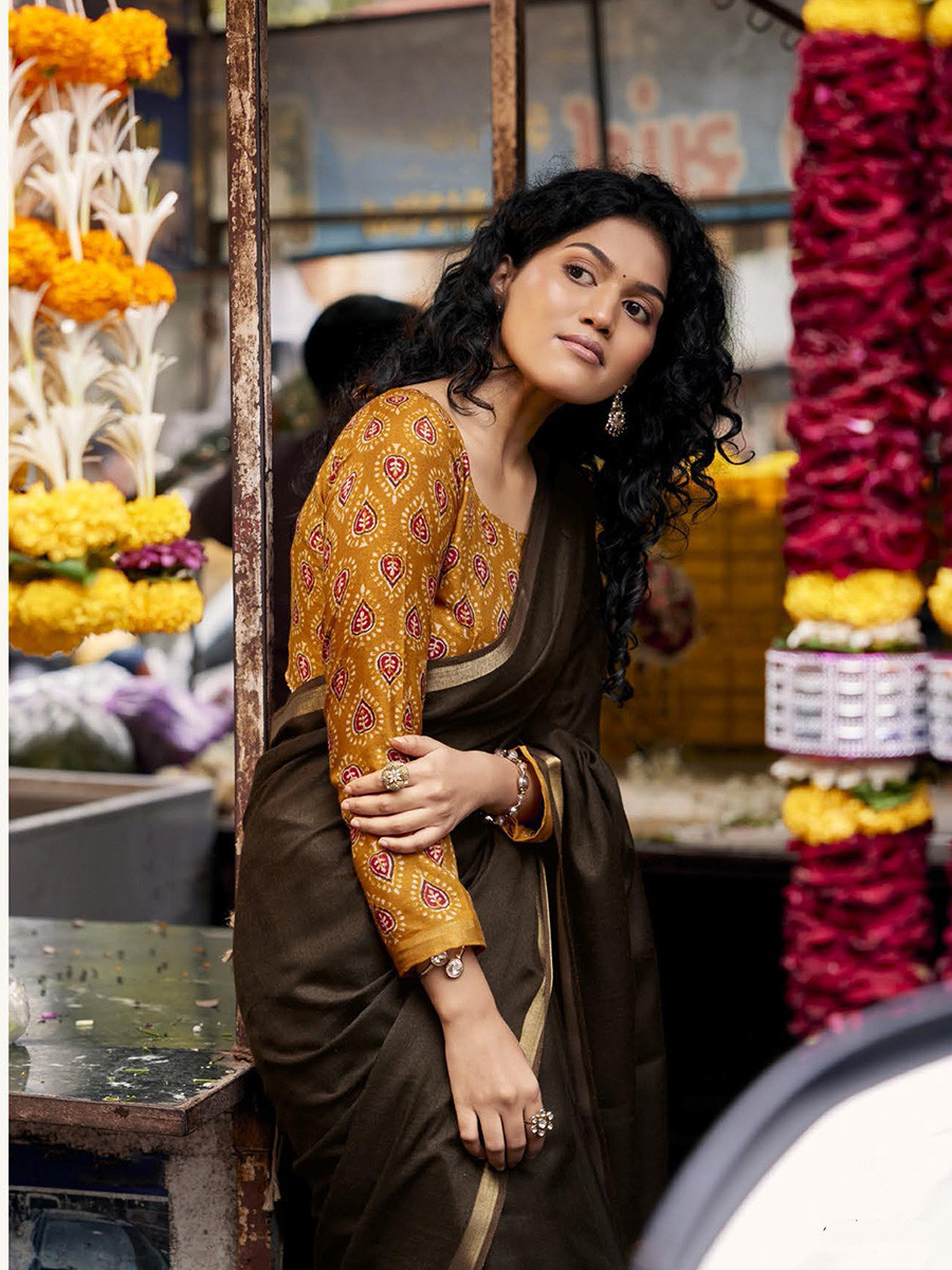 Brown Silk Plain Casual Party Festival Wedding Fancy Classic Style Sarees