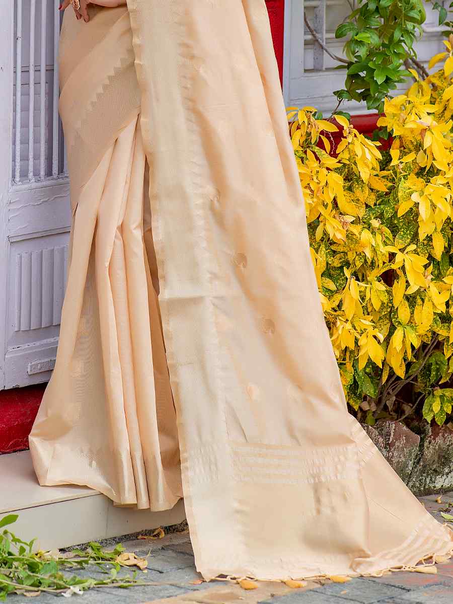 Cream Assam Silk Handwoven Wedding Festival Heavy Border Saree