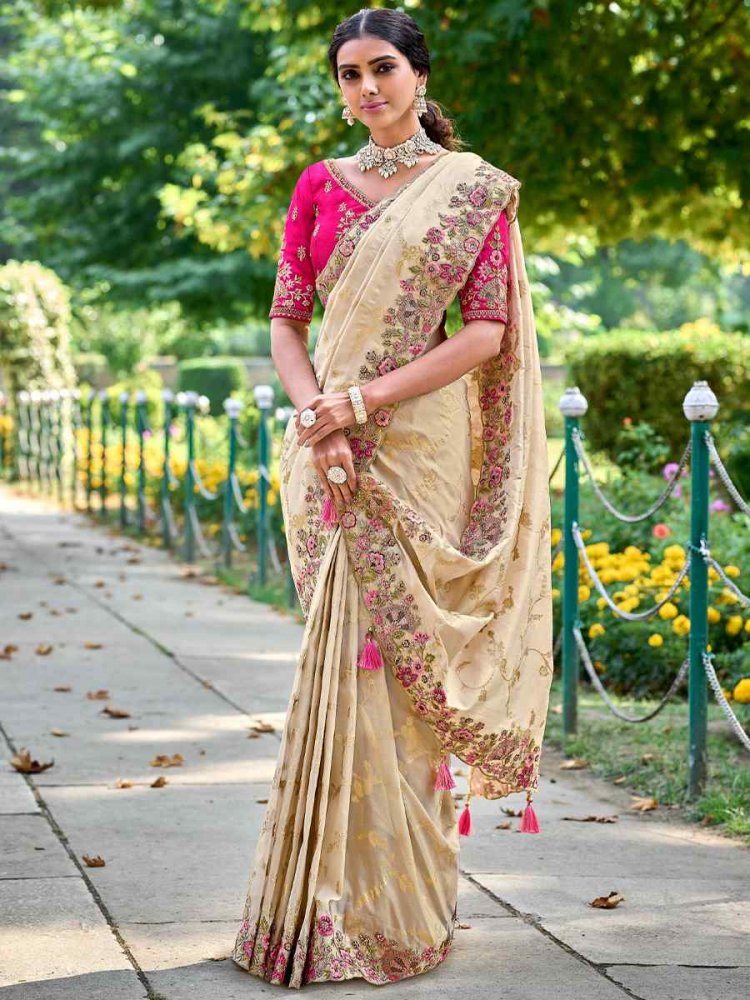 Cream Banarasi Silk Embroidered Wedding Festival Heavy Border Saree