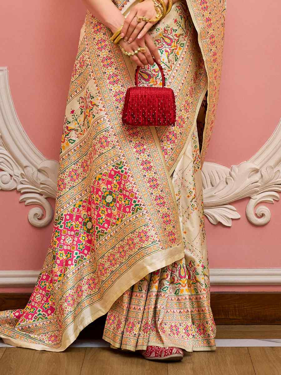 Cream Banarasi Silk Zari Handwoven Casual Reception Festival Wedding Fancy Classic Style Sarees