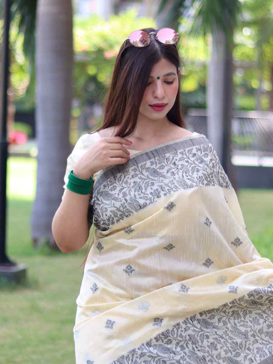 Cream Banglori Handloom Raw Silk Handwoven Casual Reception Festival Wedding Fancy Classic Style Sarees