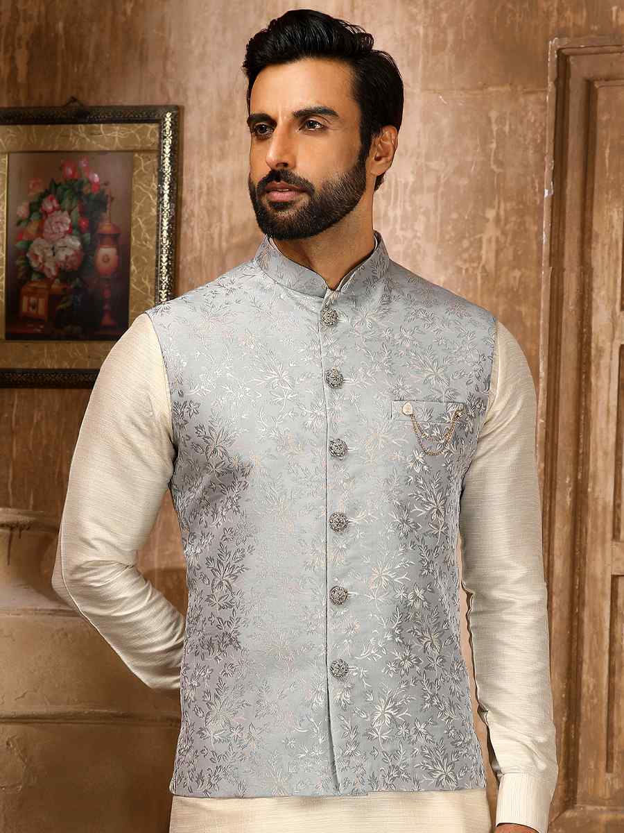 Cream Jacquard Embroidered Festival Kurta