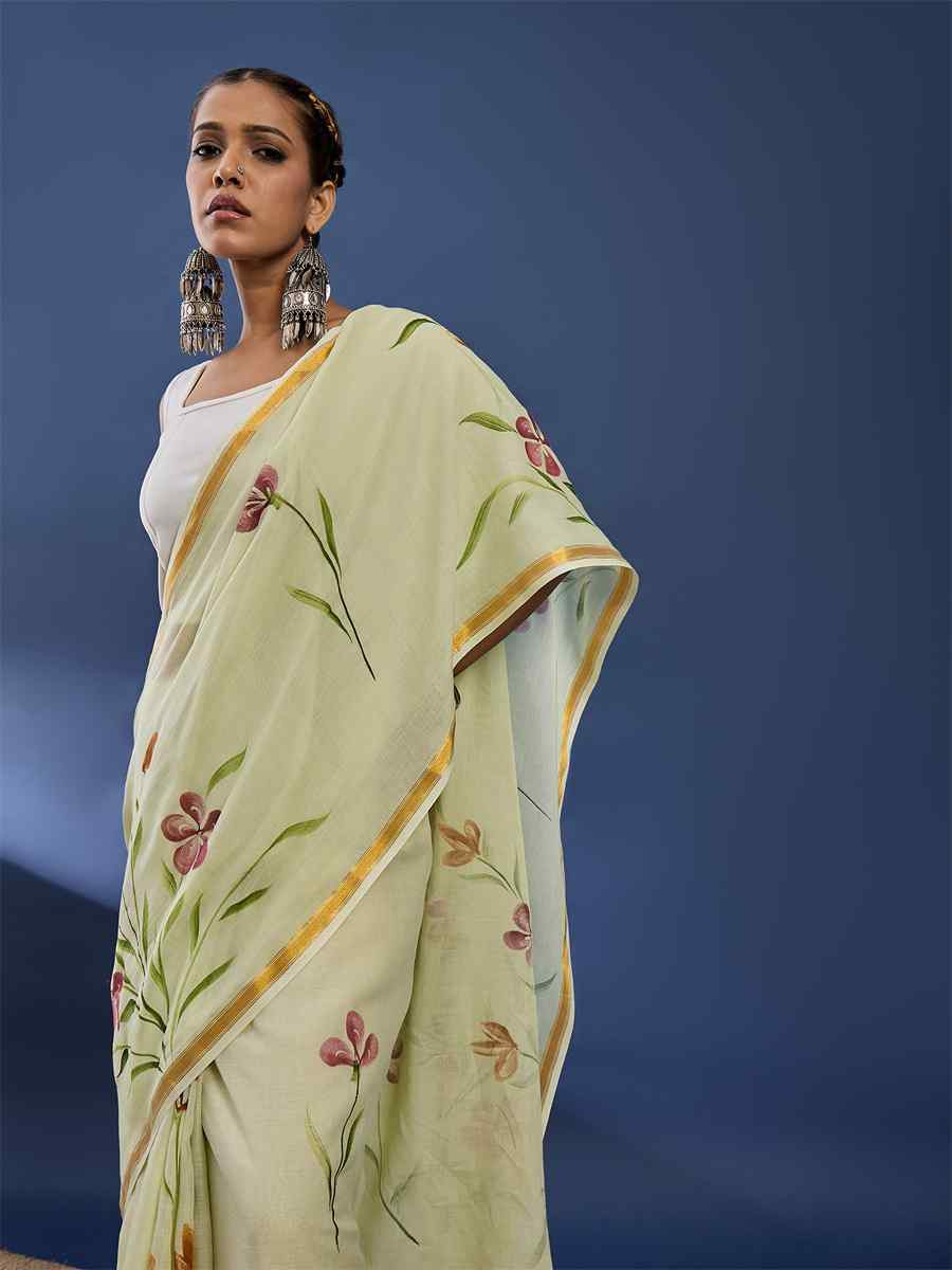Cream Mulmul Cotton Printed Traditional Casual Reception Festival Fastive Fancy Classic Style Sarees