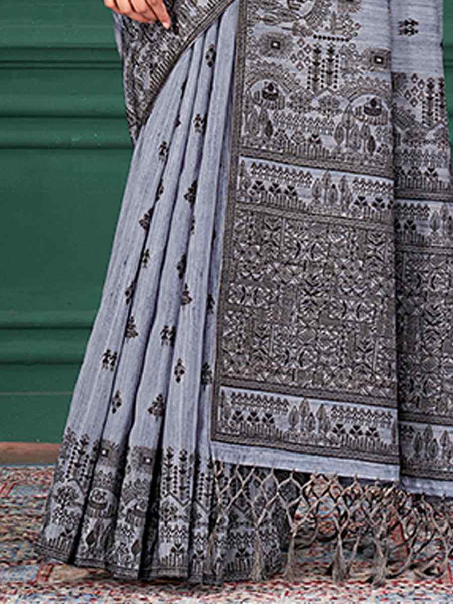 Cream Printed Handwoven Traditional Bridal Reception Festival Wedding Fancy Classic Style Sarees
