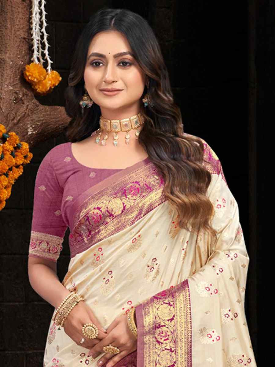 Cream Silk Handwoven Festival Wedding Fancy Heavy Border Saree