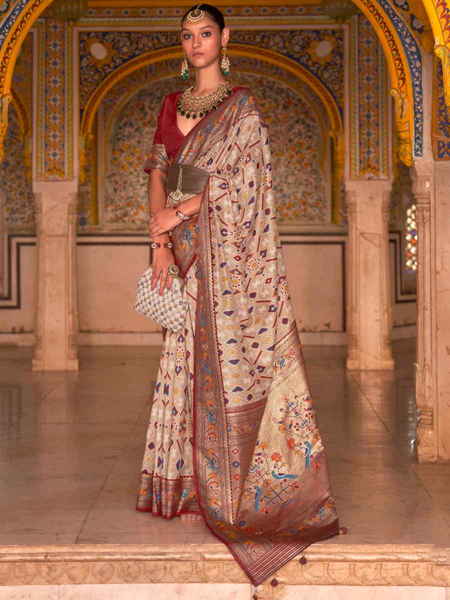 Cream Smooth Silk Handwoven Party Festival Classic Style Saree