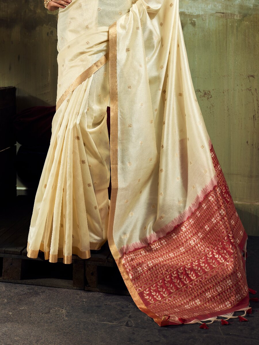 Cream Tussar Silk Handwoven Weaving Wedding Reception Party Festival Heavy Border Sarees