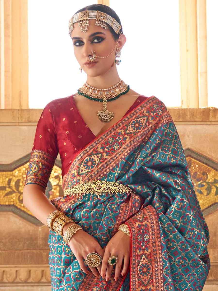 Dark Blue Silk Handwoven Wedding Festival Heavy Border Saree