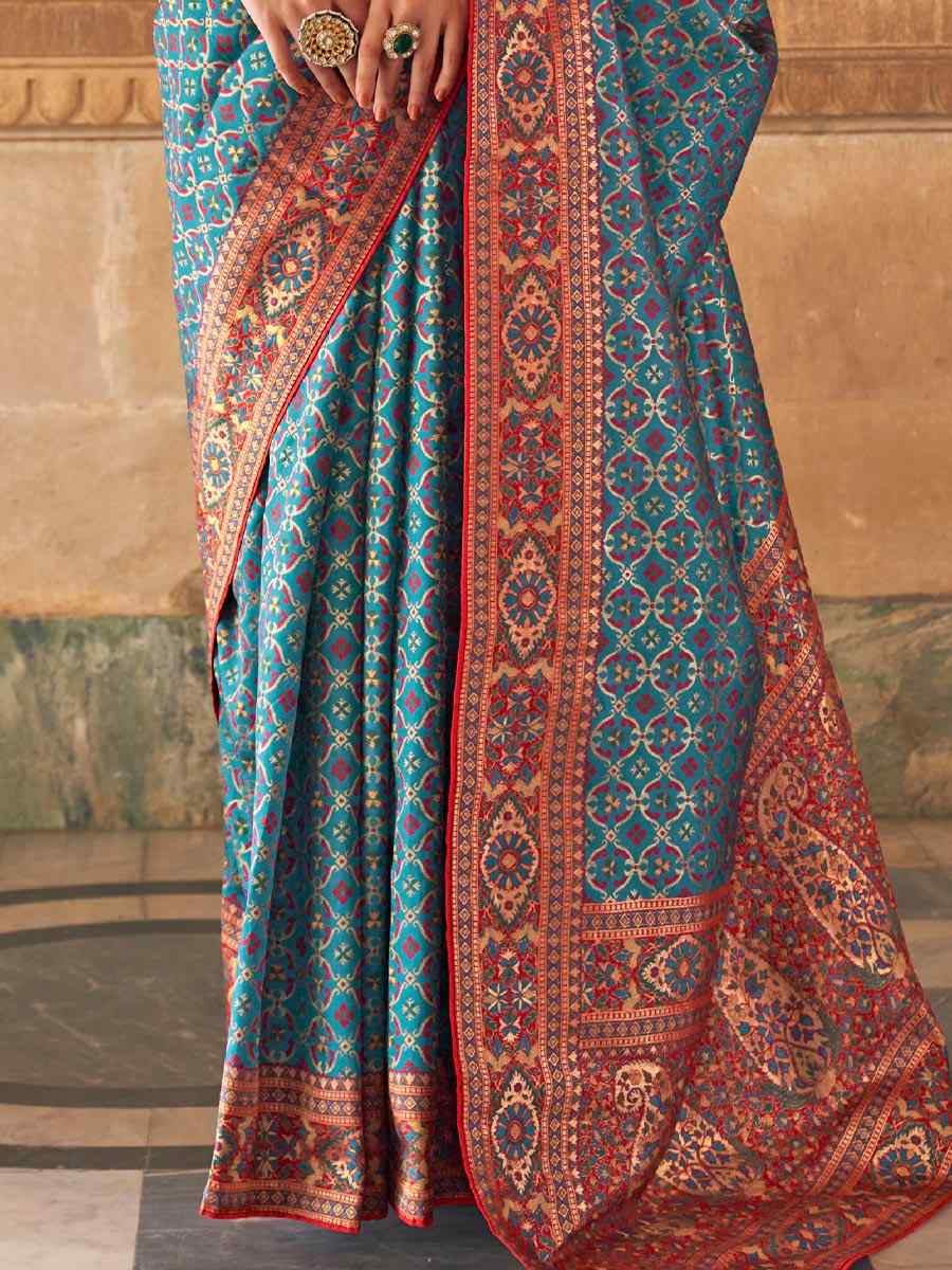 Dark Blue Silk Handwoven Wedding Festival Heavy Border Saree