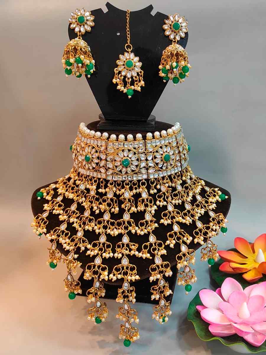 Dark green Alloy Festival Wear Diamonds Necklace