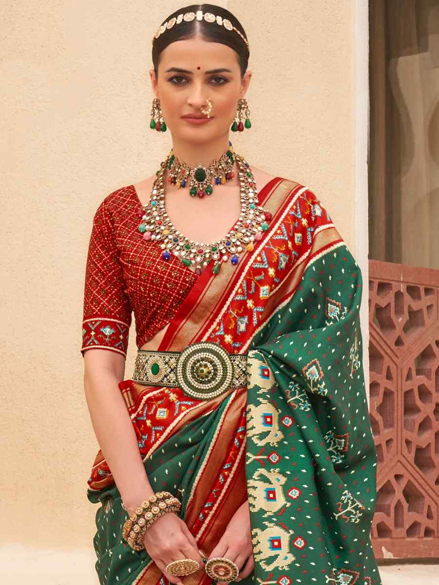 Dark Green Sigma Silk Handwoven Wedding Festival Heavy Border Saree