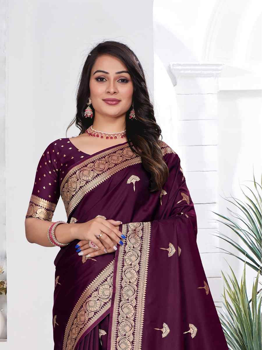 Dark Green Silk Handwoven Festival Wedding Fancy Heavy Border Saree