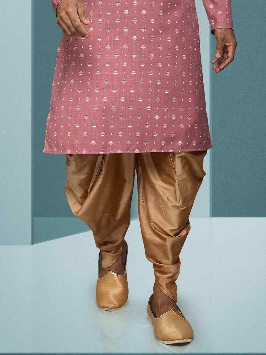 Dark Pink Hand Loomed In Rich Yarns Of Cotton Printed Festival Kurta