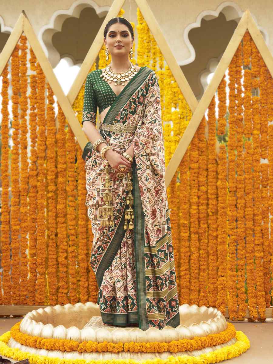 Everglade Green Mercerized Sigma Silk Printed Casual Festival Contemporaryr Saree