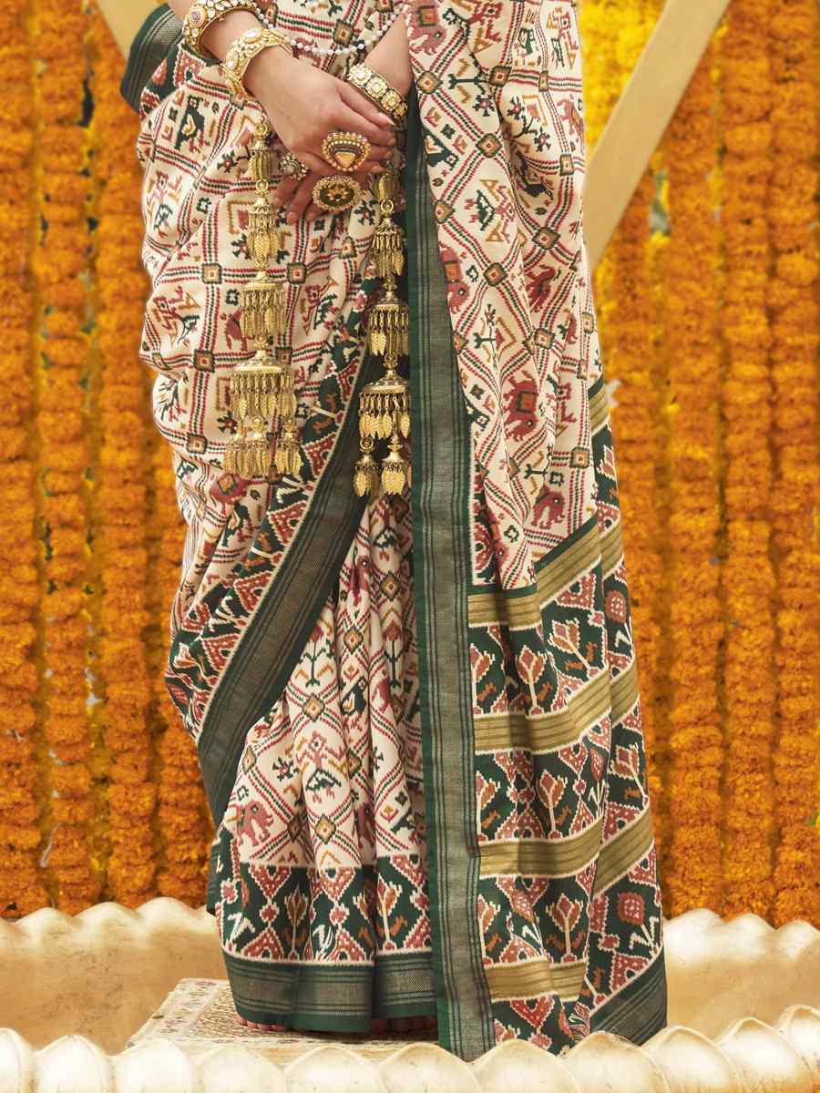 Everglade Green Mercerized Sigma Silk Printed Casual Festival Contemporaryr Saree