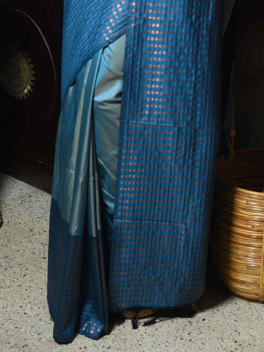 Firozi Banarasi Silk Handwoven Wedding Festival Heavy Border Saree