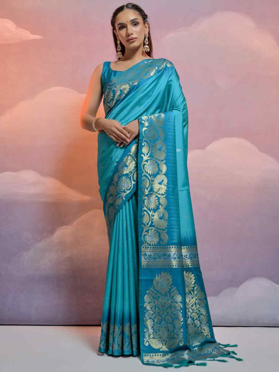 Firozi Soft Silk Handwoven Wedding Festival Heavy Border Saree