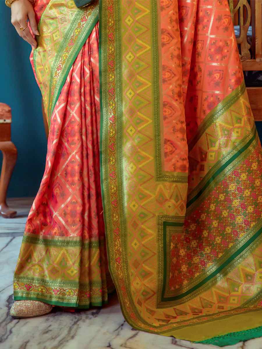 Gajri Banarasi Soft Silk Handwoven Wedding Festival Heavy Border Saree