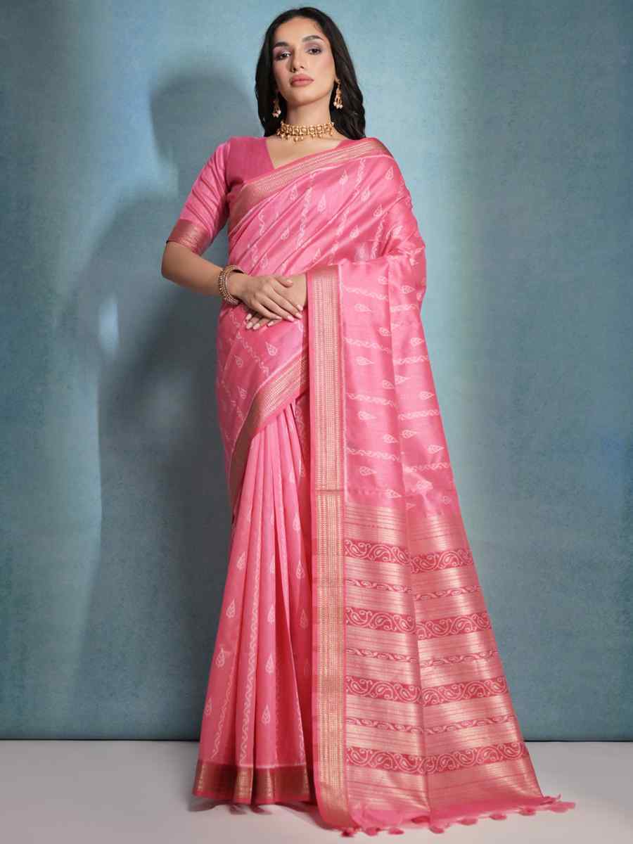 Gajri Raw Silk Handwoven Casual Festival Classic Style Saree