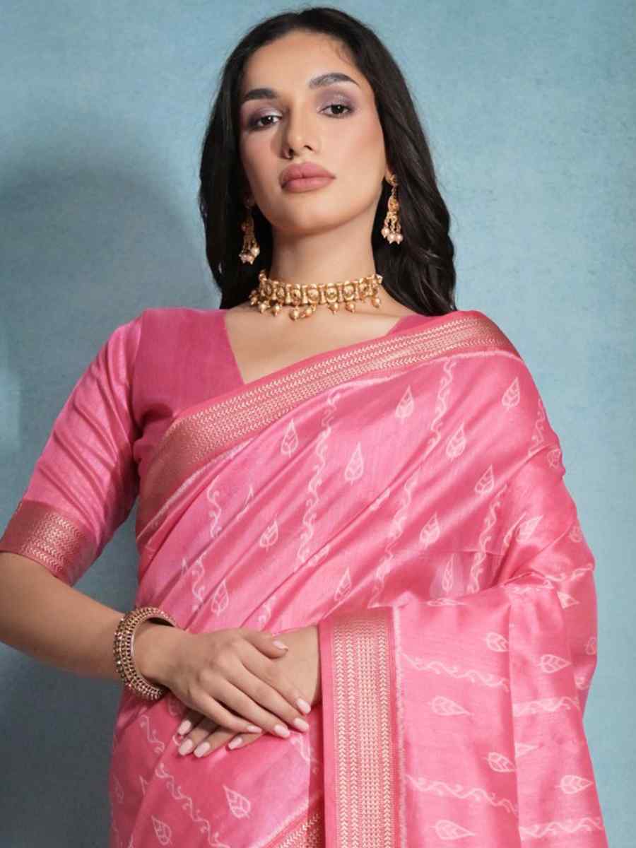 Gajri Raw Silk Handwoven Casual Festival Classic Style Saree