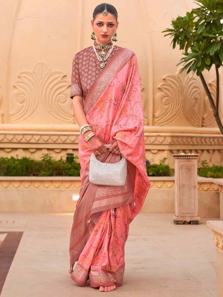 Gajri Super Silk  Handwoven Festival Casual Heavy Border Saree