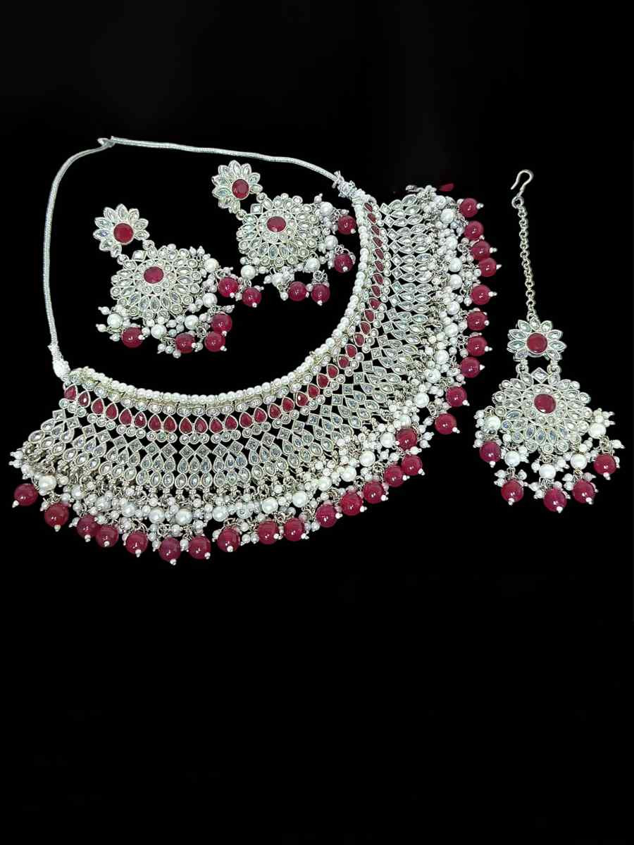 Gold Alloy Festival Wear Diamond Necklace