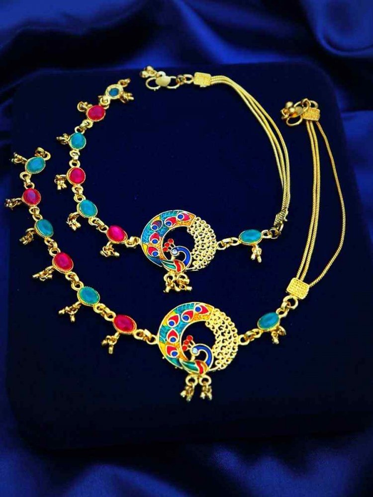 Gold Alloy Festival Wear Stone Anklets