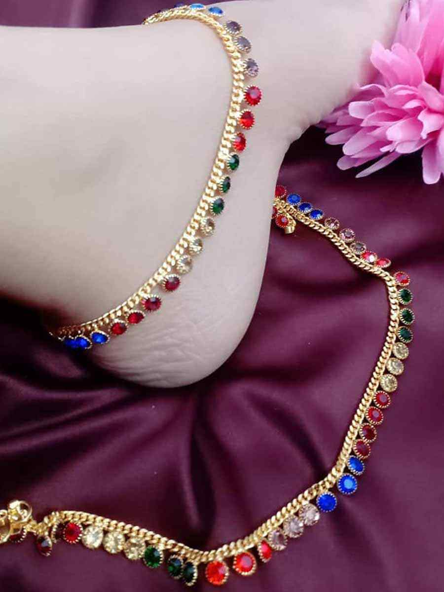 Gold Alloy Festival Wear Stone Anklets