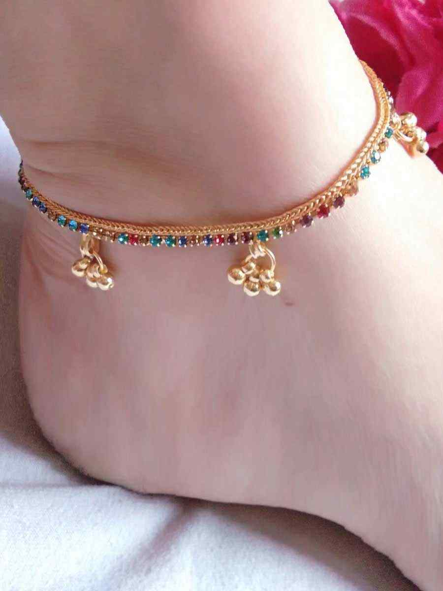 Gold Alloy Festival Wear Stone Anklets