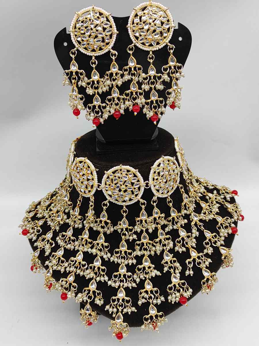 Gold Alloy Wedding Wear Kundan Necklace