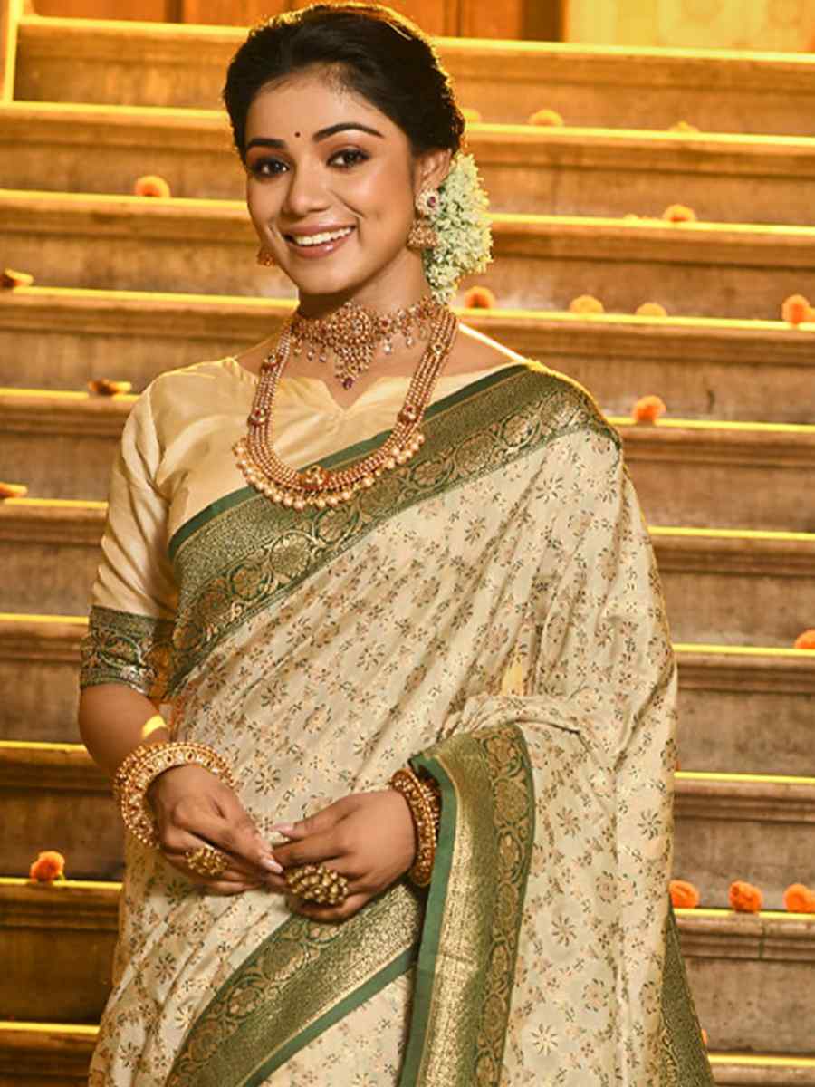 Gold Banarasi Silk Handwoven Wedding Festival Heavy Border Saree