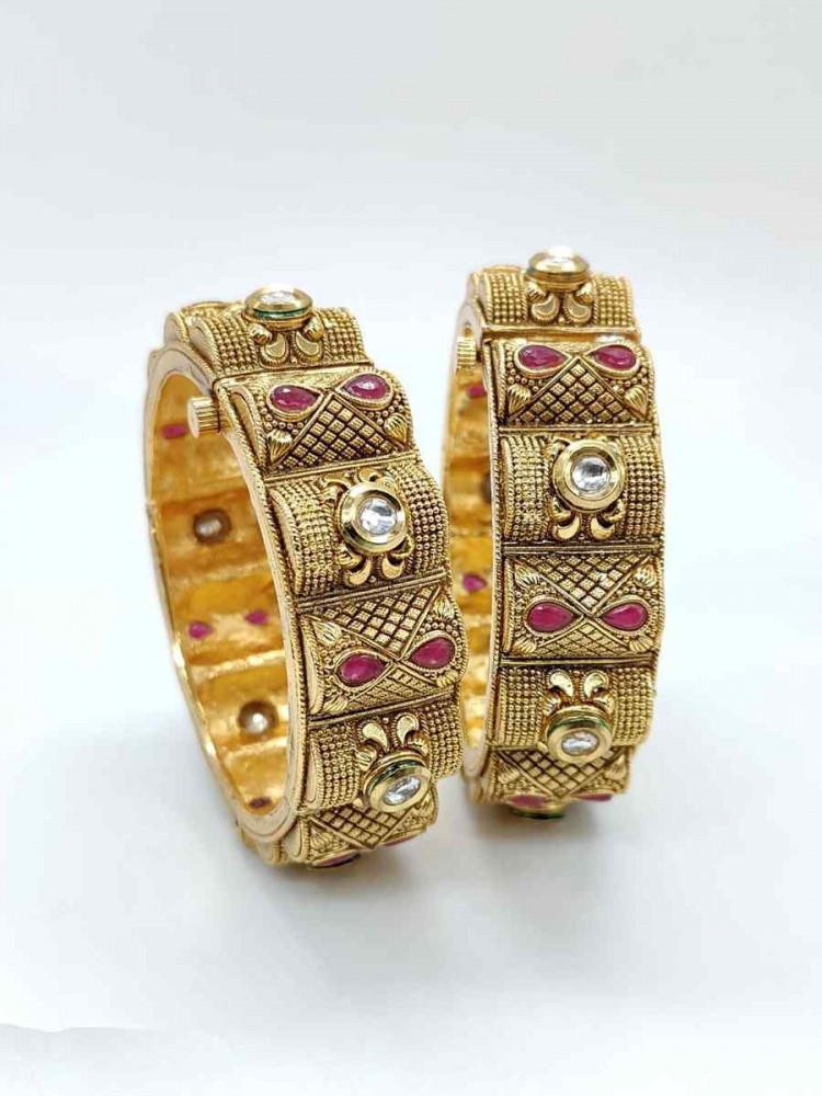 Gold Copper Party Wear Jadau Bangles
