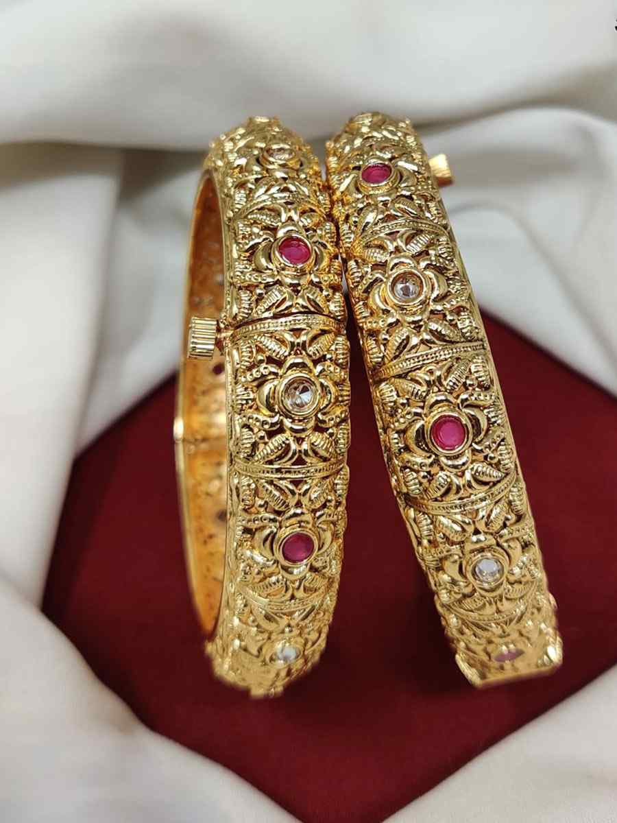 Gold Copper Party Wear Jadau Bangles