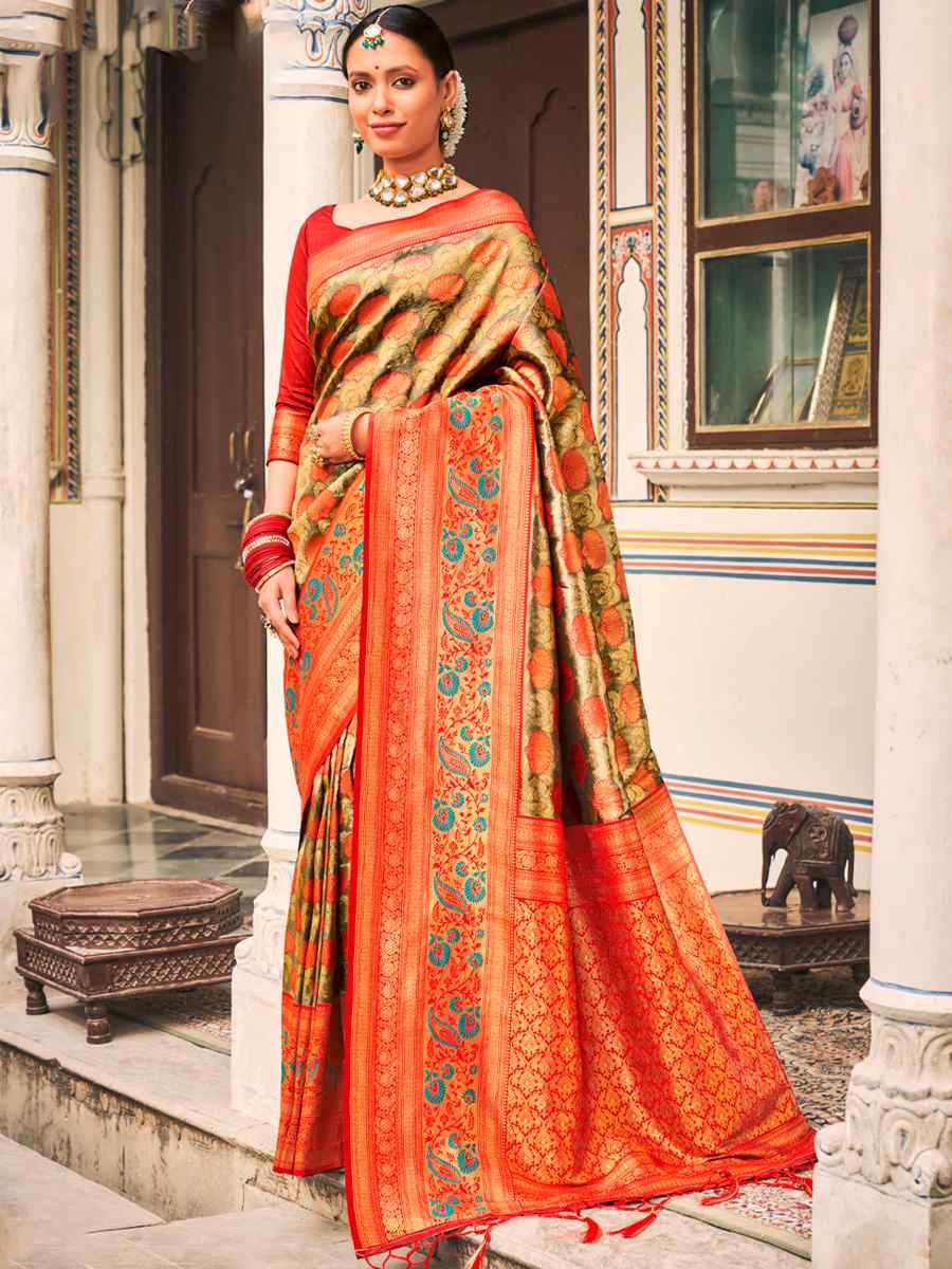 Gold Kanjivaram Silk Handwoven Wedding Festival Heavy Border Saree