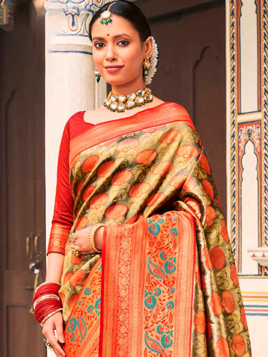 Gold Kanjivaram Silk Handwoven Wedding Festival Heavy Border Saree