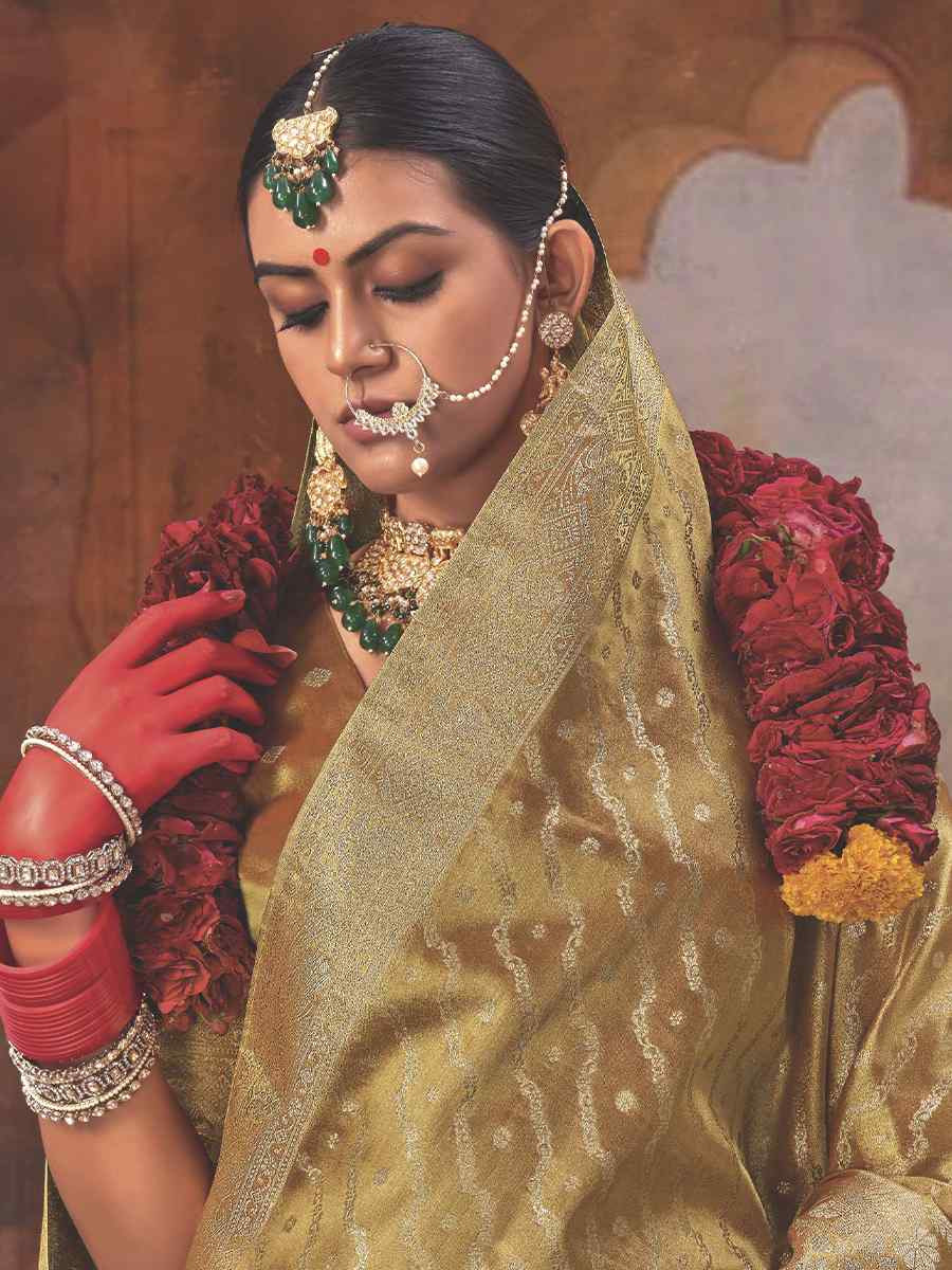 Gold Silk Handwoven Festival Wedding Fancy Heavy Border Saree
